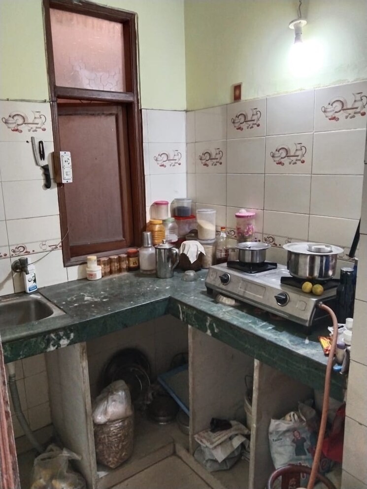 Kitchen, shastri nagar 2 Bedroom 504 Sq.Ft. Builder Floor In Shastri Nagar Delhi 7902019
