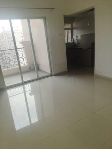 Master Bedroom in 2 BHK Apartment at Majestique Signature Tower Phase 2, Balewadi – for Rent