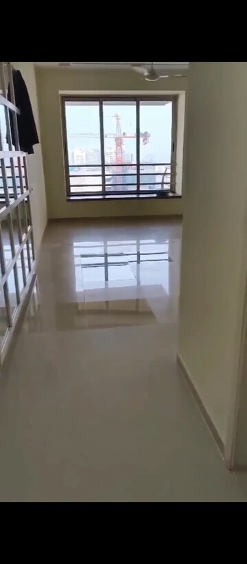 Room in 3 BHK Apartment at Kurla West – for Sale