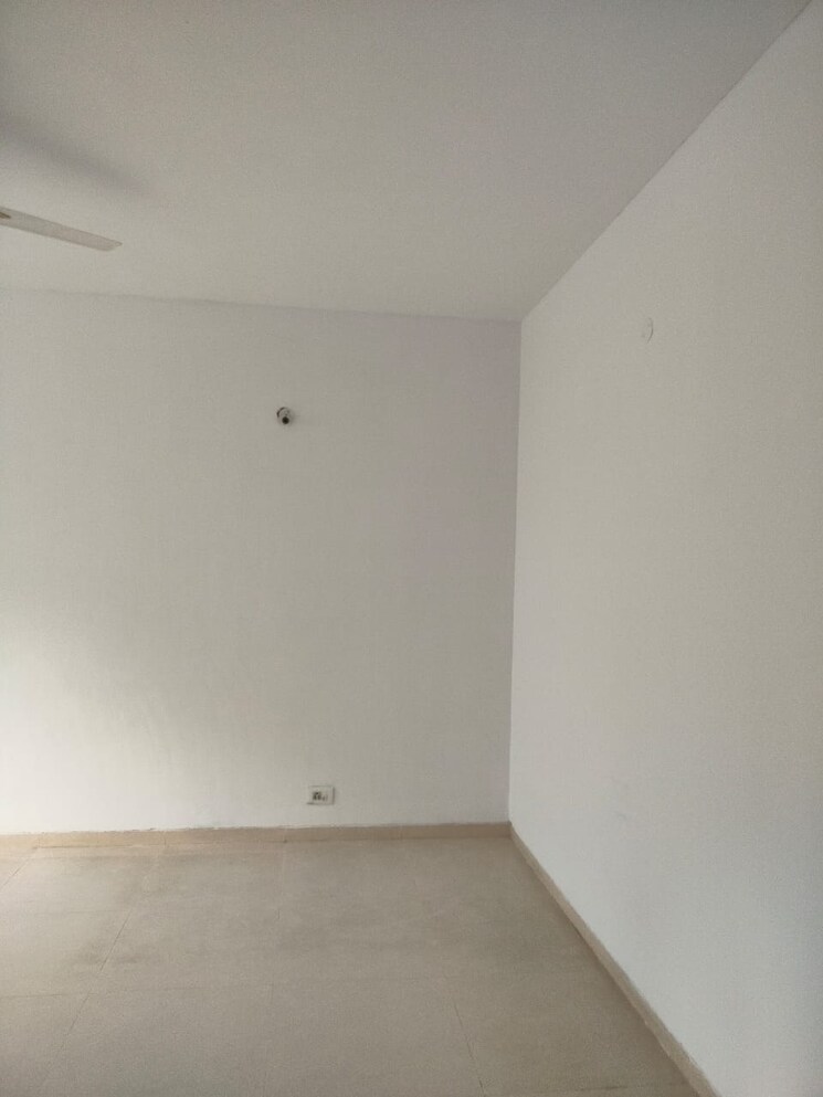 Room, shree-vardhman-green-court 2 Bedroom 626 Sq.Ft. Apartment In Sector 90 Gurgaon 7902108