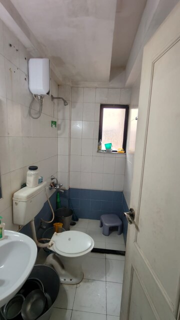 Bathroom in 2 BHK Apartment at Hiranandani Estate – for Rent