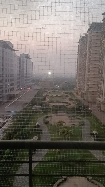 Swimming Pool in 3 BHK Apartment at K Raheja Interface Heights, Malad West – for Rent
