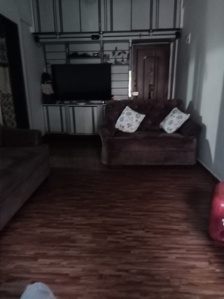  Parking, gokuldham-complex 2 Bedroom 1000 Sq.Ft. Apartment In Goregaon East Mumbai 7902172