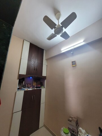 Furnished Amenities in 1 BHK Apartment at Hiranandani Estate Flora, Ghodbunder Road – for Rent