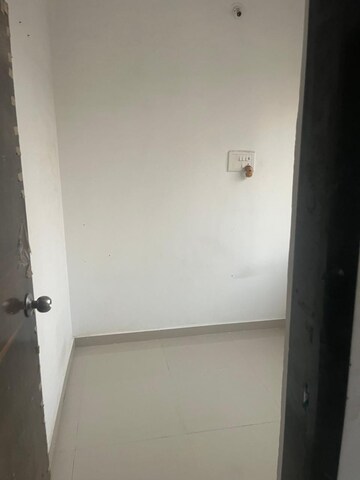 Furnished Amenities in 1 BHK Apartment at Sadguru CHS Rabale, Rabale – for Rent