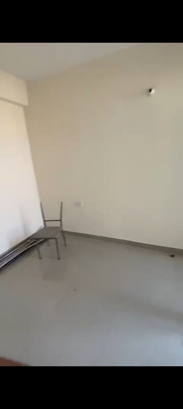Master Bedroom in 3 BHK Apartment at Proview Officer City, Raj Nagar Extension – for Rent