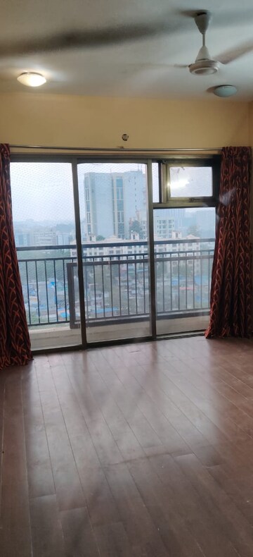 Room in 2 BHK Apartment at K Raheja Corp Maple Leaf, Powai – for Sale