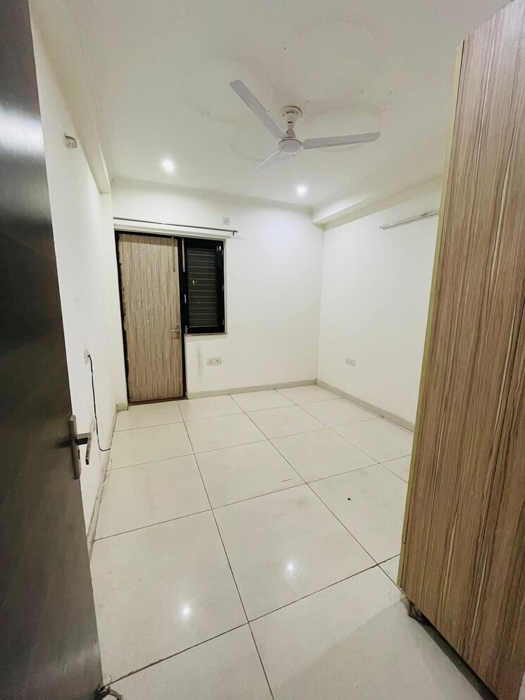 Bathroom, runwal-pride 2 Bedroom 700 Sq.Ft. Apartment In Mulund West Mumbai 7902349