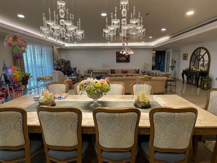 Living Room, defence colony 3 Bedroom 217 Sq.Yd. Apartment In Defence Colony Delhi 7902429