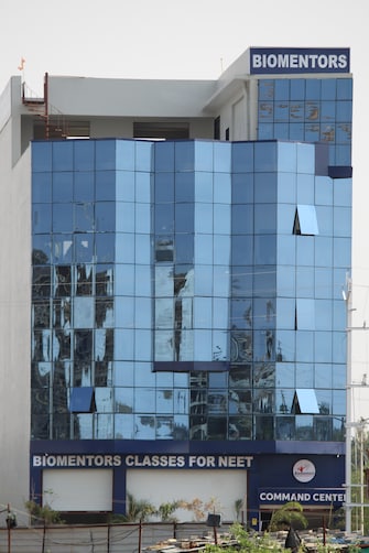 Commercial Office Space 3200 Sq.Ft. For Rent in Hoshangabad Road Bhopal  7902362