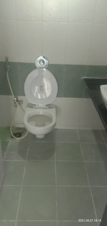 Bathroom in 2 BHK Apartment at Kumar Kruti, Kalyani Nagar – for Rent