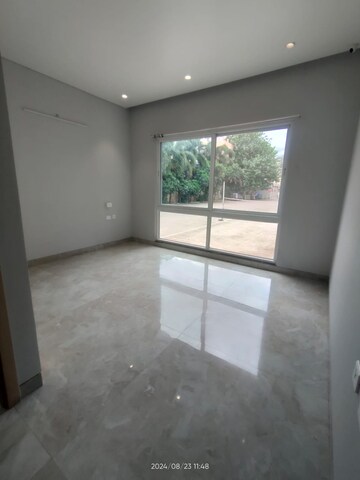Room in 3 BHK Apartment at Kundan Eternia, Ghorpadi – for Sale