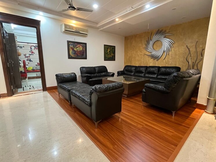 Living Room, pitampura 3 Bedroom 1000 Sq.Ft. Builder Floor In Pitampura Delhi 7902525