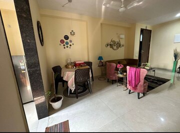 Living Room in 3 BHK Builder Floor at Vipul World Floors, Sector 48 – for Rent