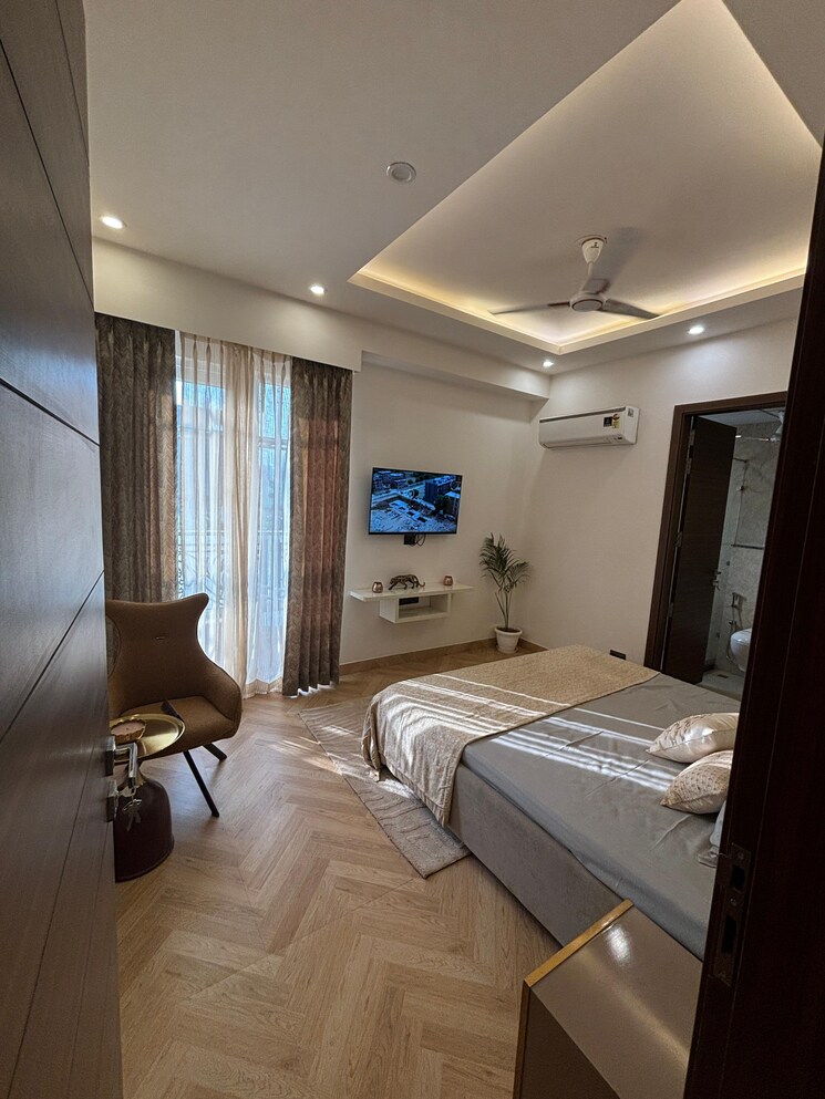 Bedroom, raj-one-good-earth 3 Bedroom 1850 Sq.Ft. Apartment In Sector 71 Gurgaon 7902582
