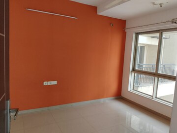 Room in 2 BHK Apartment at Nahar Jonquille And Jamaica, Chandivali – for Rent