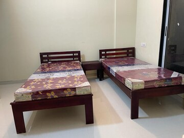Bedroom in  Pg at Kharkar Alley – for Rent