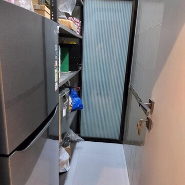 Kitchen in 4 BHK Apartment at Aalap CHS Hindu Colony, Hindu Colony – for Rent
