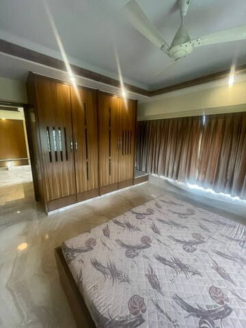 Bedroom in 3 BHK Apartment at Chembur – for Rent