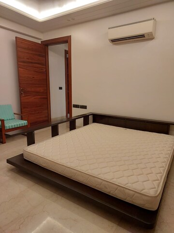 Bedroom in 4 BHK Builder Floor at Defence Colony – for Sale