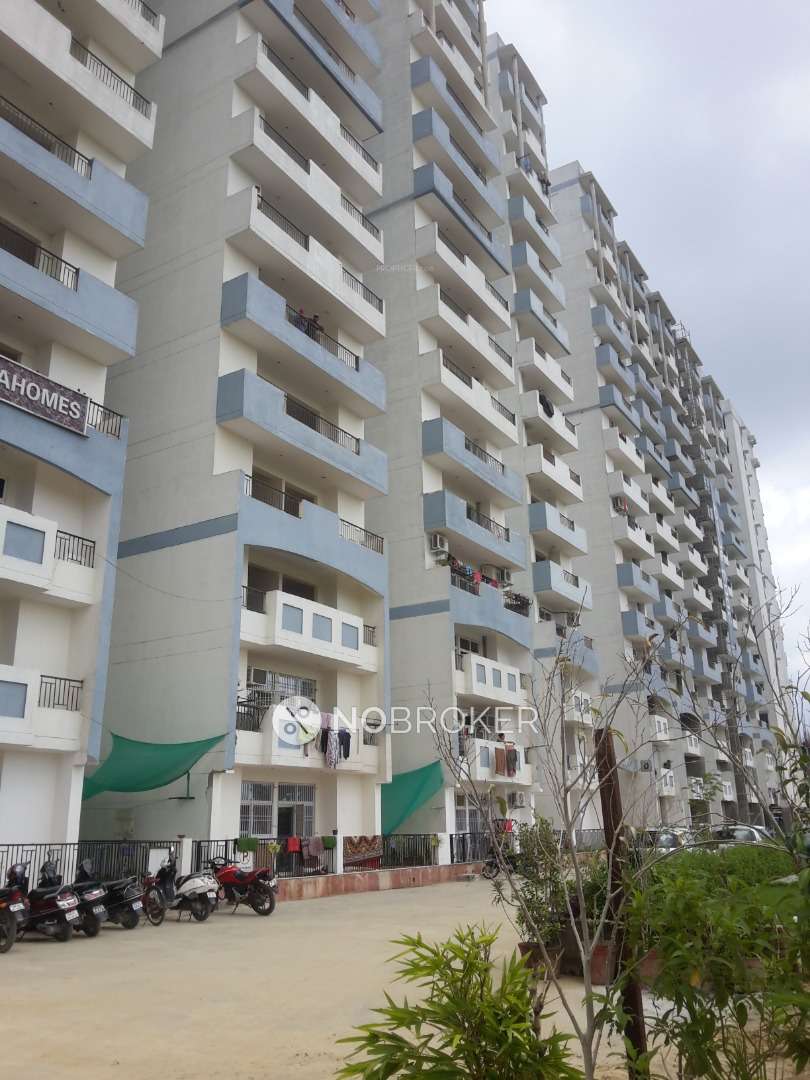 2 BHK Apartment For Sale in LR Bluemoon Homes