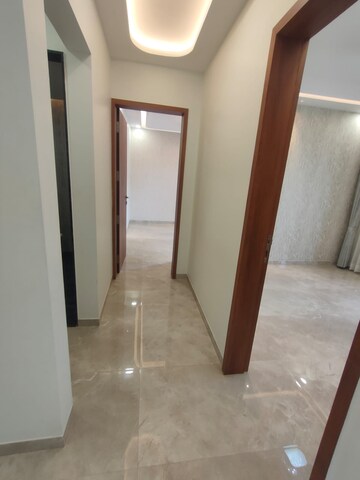  3 BHK Apartment at Buildwick Golden Valley, Mundhwa – for Sale