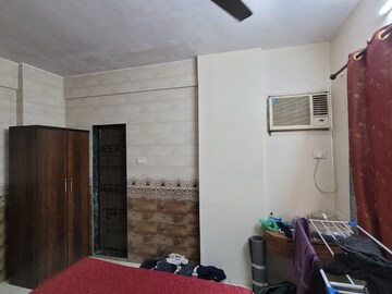 Furnished Amenities in 2 BHK Apartment at Shiv Om CHS, Chandivali – for Rent
