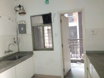 Room in 4 BHK Villa at Tellapur – for Sale