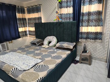 Bedroom in 2 BHK Apartment at Green Fields Apartment, Andheri East – for Rent