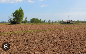 Plot For Sale in Makarba