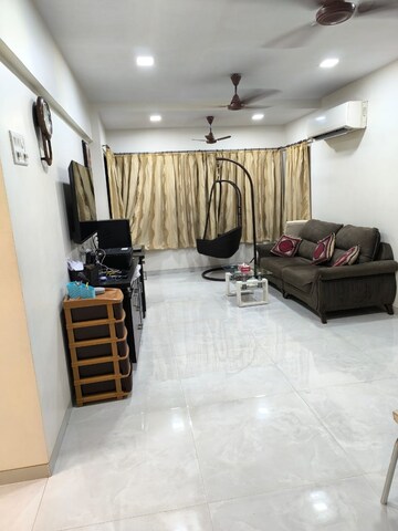 Living Room in 2 BHK Apartment at Green Fields Apartment, Andheri East – for Rent