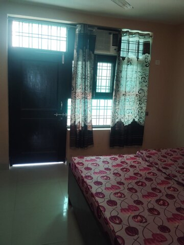 2 BHK Builder Floor For Rent in Sector 46