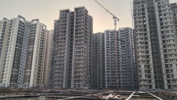 3 BHK Apartment For Sale in Amrapali Golf Homes, Sector 4, Greater Noida