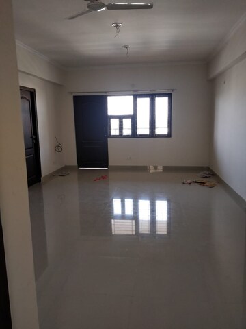 Building Lobby in 3 BHK Apartment at R.K. Park Ultima, Sitapur Road – for Rent