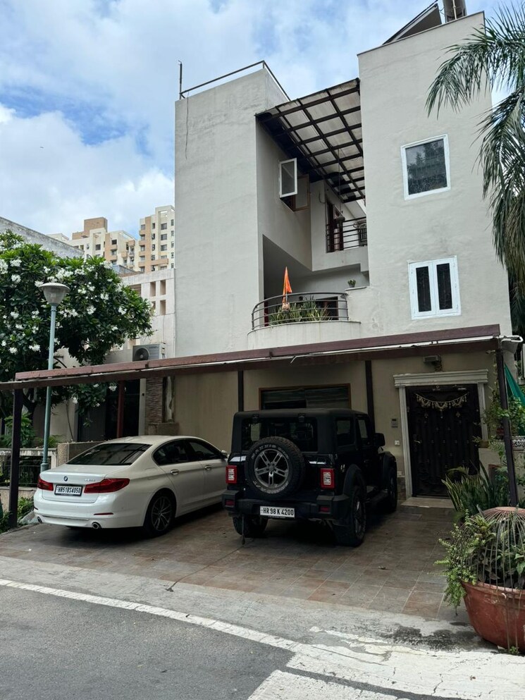 Exterior View, unitech-deerwood-chase 4 Bedroom 200 Sq.Yd. Villa In Nirvana Country Gurgaon 7903084