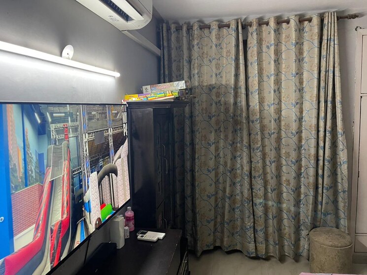 Bedroom, ardee-city 4 Bedroom 300 Sq.Ft. Builder Floor In Sector 52 Gurgaon 7903196