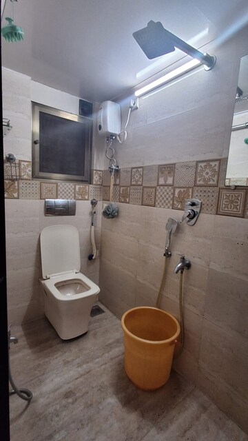  2 BHK Apartment at Pestom Sagar Colony, Chembur – for Rent