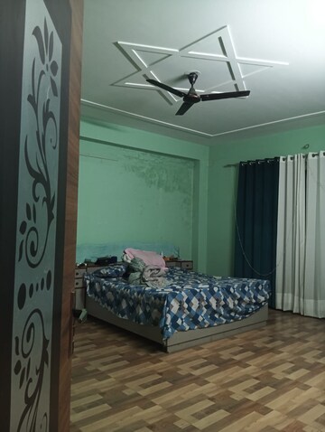 Bedroom in 2 BHK Builder Floor at Sector 23 – for Rent