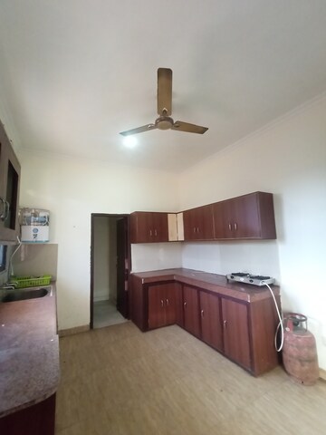 Kitchen in 2 BHK Independent House at Sector 21 – for Rent