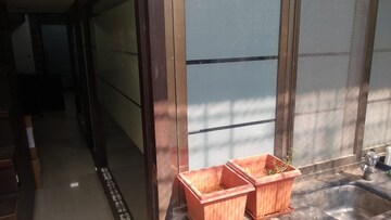 Furnished Amenities in 2 BHK Apartment at Amrapali Empire, Sain Vihar – for Rent