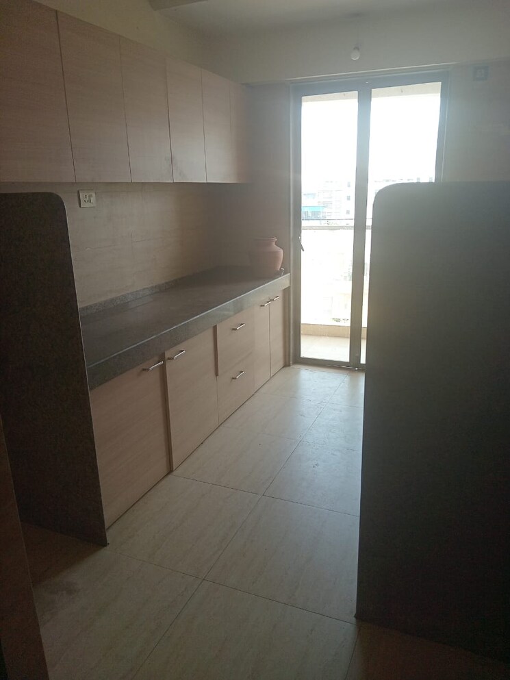 Kitchen, raj-rahul-apartment 3 Bedroom 2000 Sq.Ft. Apartment In Juhu Mumbai 7903326