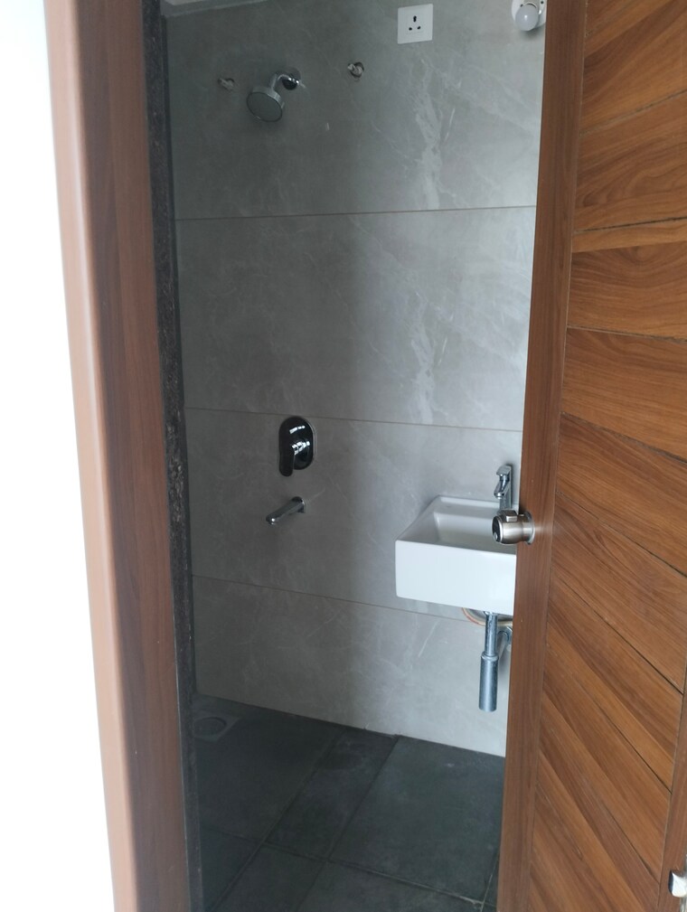 Bathroom, rohan-silver-gracia 2 Bedroom 990 Sq.Ft. Apartment In Ravet Pune 7903536