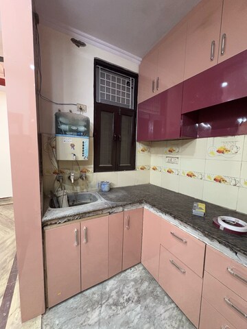 Kitchen in 2 BHK Apartment at Shalimar Apartments Shalimar Garden, Shalimar Garden – for Rent