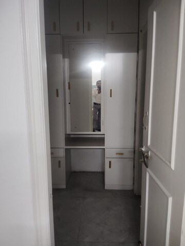 Bathroom in 5 BHK Independent House at Sector 48 – for Rent