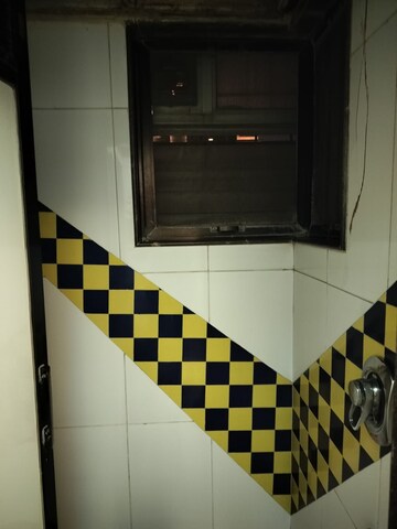 Master Bedroom in 3 BHK Apartment at Makhan Dham, Khar West – for Rent