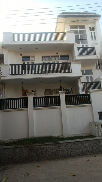  Plot For Sale in Eldeco Ananda, Sector 48