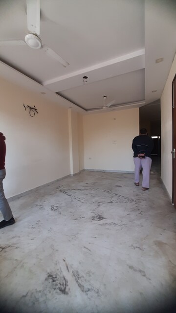 Kitchen in 2 BHK Builder Floor at Hari Nagar – for Rent