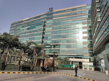  Office Space – Exterior View View at Spaze ITech Park, Sector 49 - for Sale