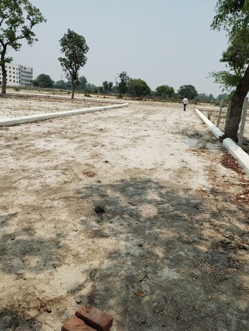 Plot Area in  Plot at Gomti Nagar – for Sale