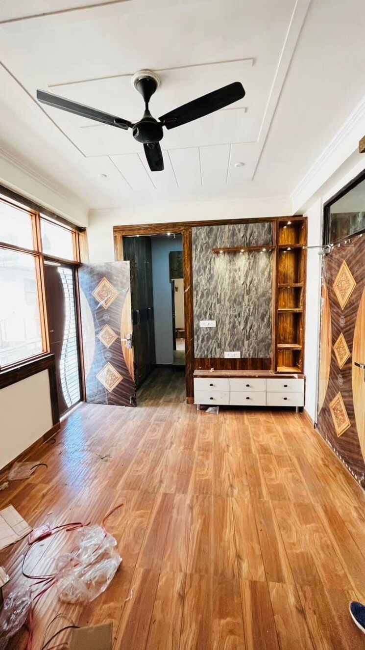 Bedroom, akj-novel-valley 3.5 Bedroom 1650 Sq.Ft. Villa In Sector 16b Greater Noida Greater Noida 7903911